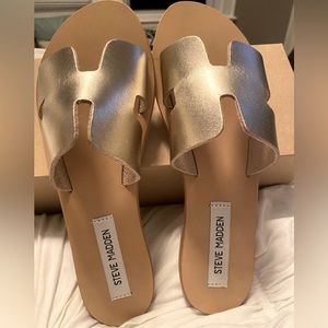 Steve Madden Grecian sandals